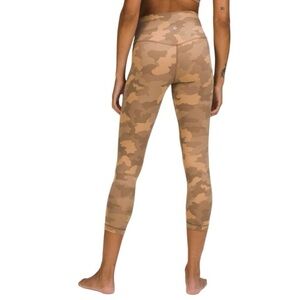 Lululemon Align High-Rise Crop 23"
Heritage 365 Camo Beige Multi size 14